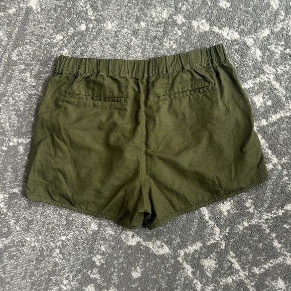 Madewell Olive Green Women's Pull on Shorts - Picture 8 of 12
